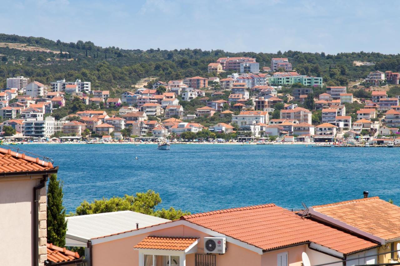 Beachfront House Olbia With Private Parking Trogir Extérieur photo