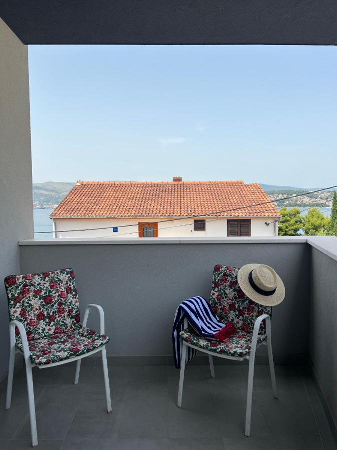 Beachfront House Olbia With Private Parking Trogir Extérieur photo