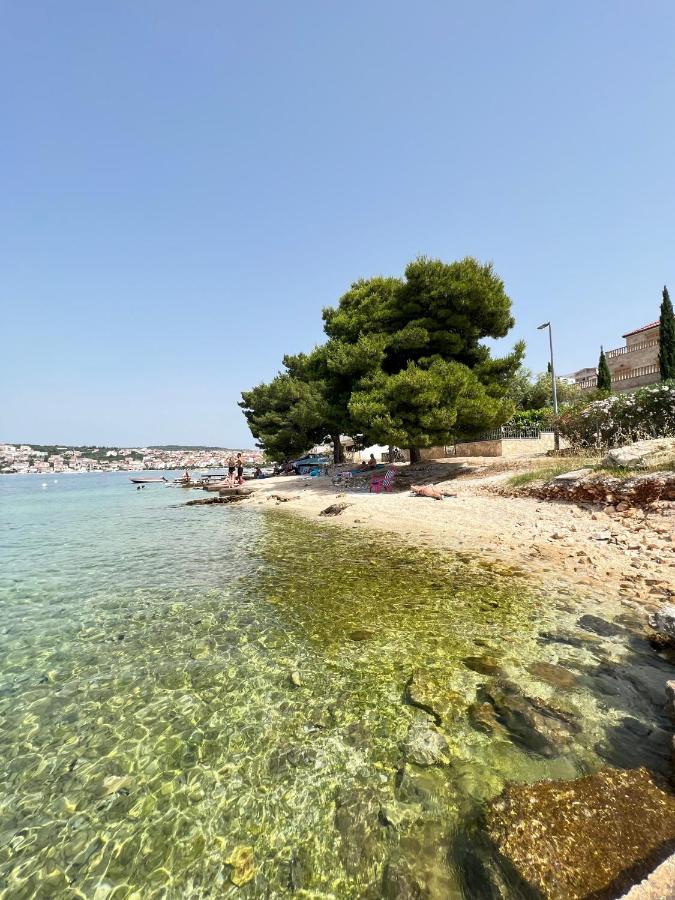 Beachfront House Olbia With Private Parking Trogir Extérieur photo