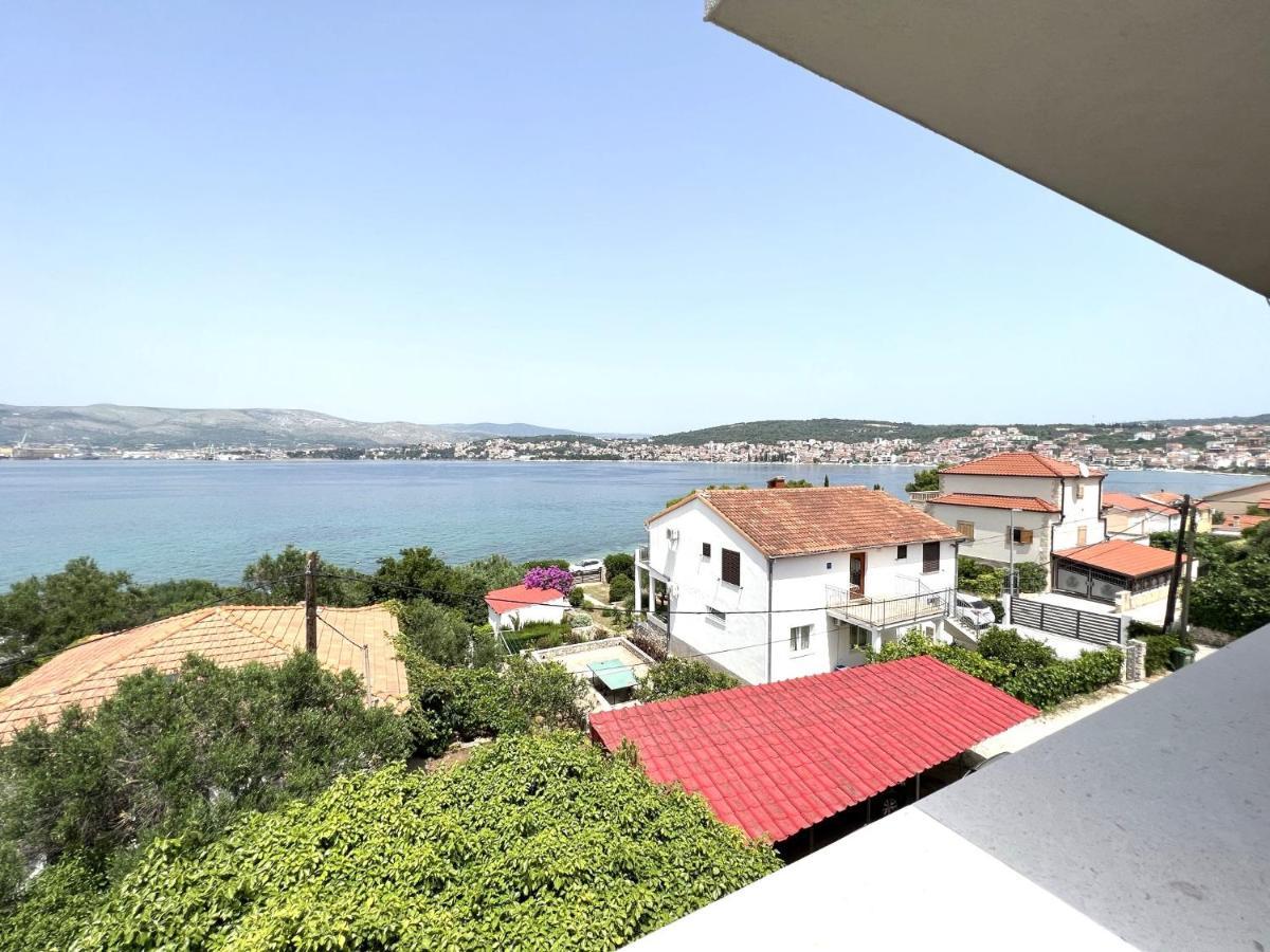 Beachfront House Olbia With Private Parking Trogir Extérieur photo